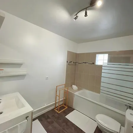 Lovely Flat Apartment Meaux