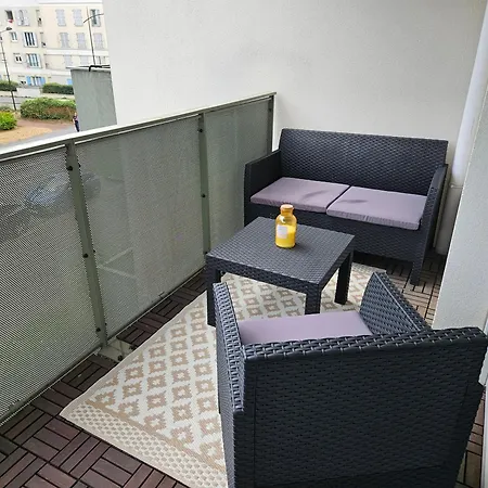 Lovely Flat مو