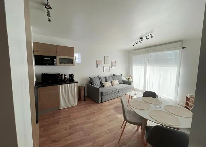Lovely Flat * 모